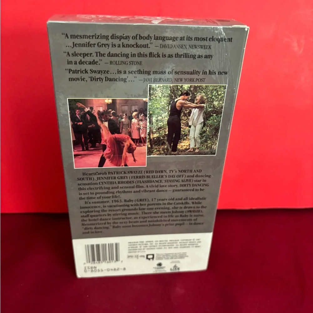 New in Factory sealed packaging VHS movie dirty dancing